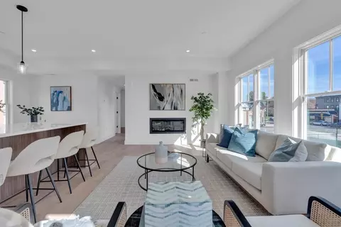 6 Pearl St #2, Dorchester, MA 02125