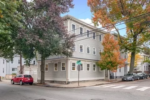 121 Sciarappa St #1, Cambridge, MA 02141