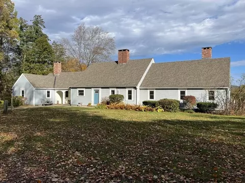 43 Hog Hollow Rd, Shelburne Falls, MA 01370