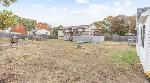 169 Casey Dr, Chicopee, MA 01020 photo 33