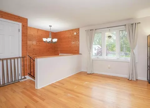 169 Casey Dr, Chicopee, MA 01020 photo 6
