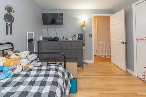 169 Casey Dr, Chicopee, MA 01020 photo 17