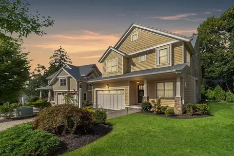 11 Ponybrook Ln, Lexington, MA 02420