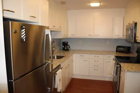 727 Main St #E1, Osterville, MA 02655 photo 13