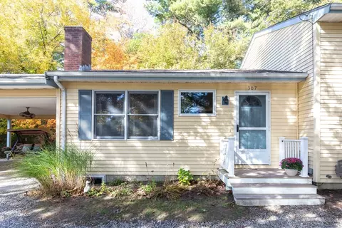 307 Marion Rd, Wareham, MA 02571 photo 2