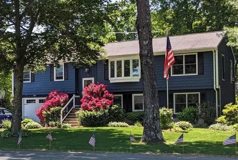 331 Barry St, Agawam, MA 01030