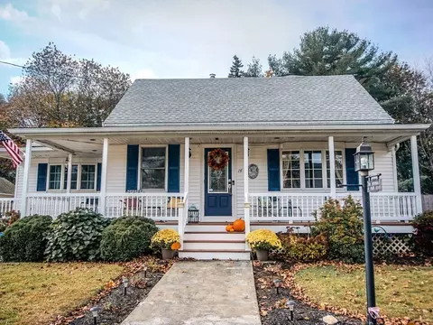 14 Paon Blvd, Wakefield, MA 01880