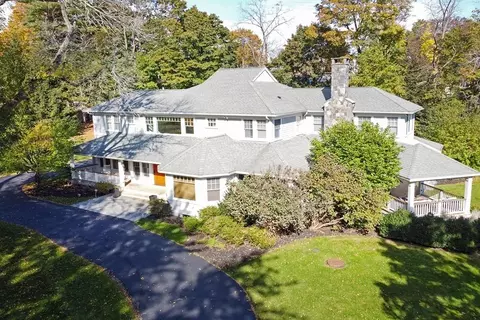 110 Bellevue Rd, Swampscott, MA 01907