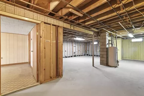 485 Stetson St, Fall River, MA 02720 photo 33