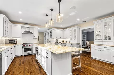6 Peter Hobart Dr, Hingham, MA 02043 photo 4
