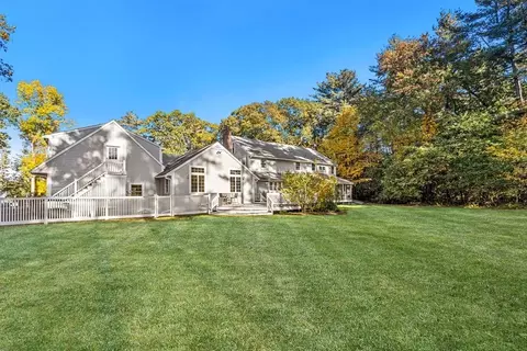 6 Peter Hobart Dr, Hingham, MA 02043 photo 2