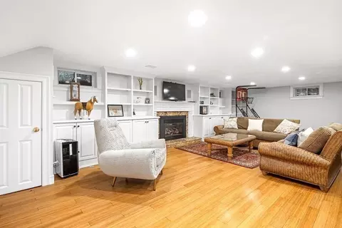 6 Peter Hobart Dr, Hingham, MA 02043 photo 28