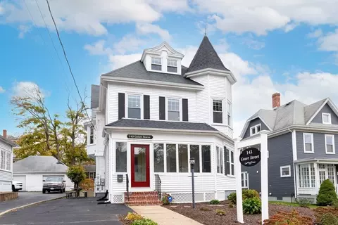 143 Court St, Plymouth, MA 02360