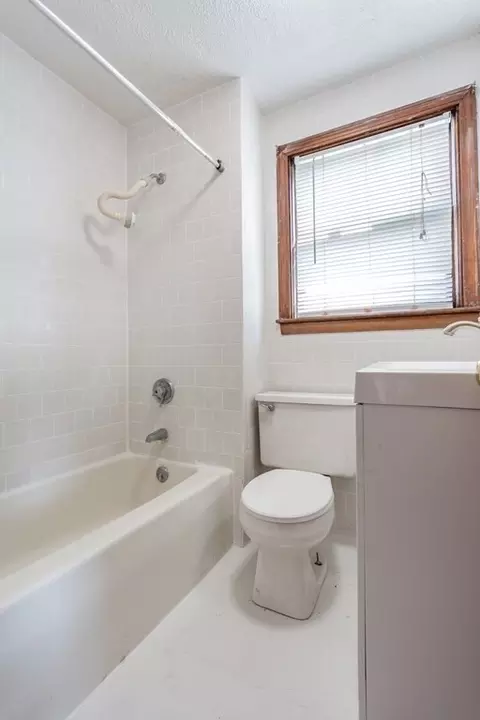 325 Hope St, Fall River, MA 02721 photo 31