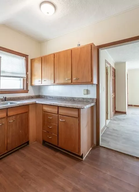 325 Hope St, Fall River, MA 02721 photo 33