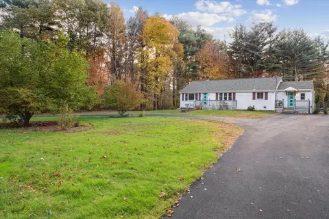 39 Duval Rd, Sutton, MA 01590