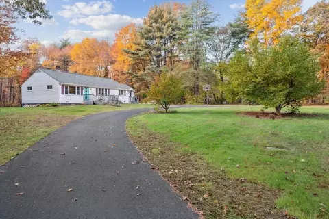 39 Duval Rd, Sutton, MA 01590 photo 3
