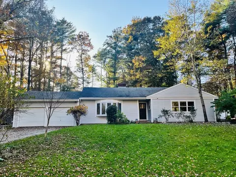 238 Keene St, Duxbury, MA 02332