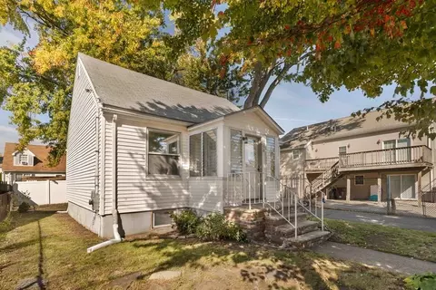 58 Coolidge St, Everett, MA 02149 photo 2