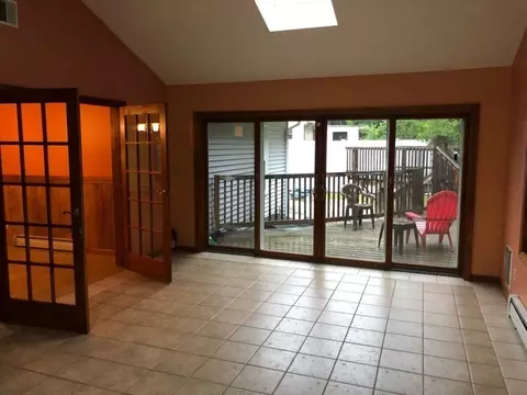 123 Glendale Cir, Ware, MA 01082 photo 3