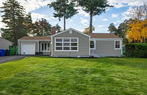 1547 S Branch Pkwy, Springfield, MA 01129