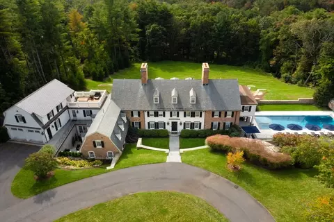 32 Parkman Way, Needham, MA 02492