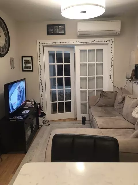 352 E 8th St, Boston, MA 02127 photo 19