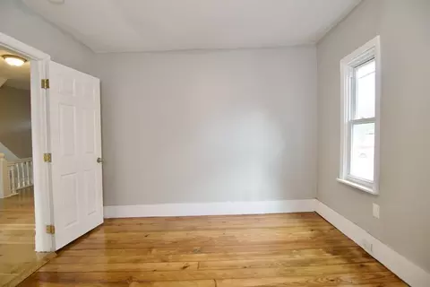 20 Crosby St, Springfield, MA 01105 photo 34