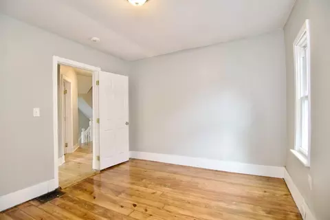 20 Crosby St, Springfield, MA 01105 photo 33