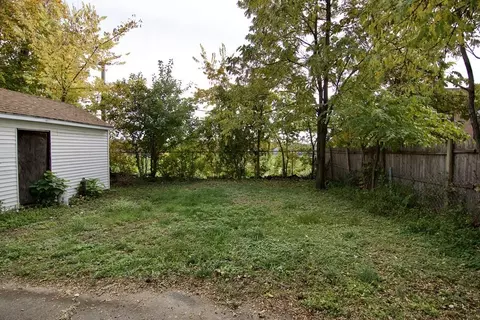 20 Crosby St, Springfield, MA 01105 photo 3