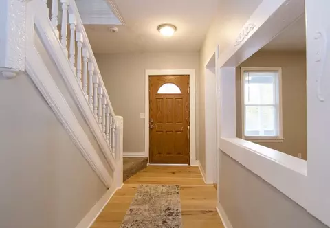 20 Crosby St, Springfield, MA 01105 photo 5