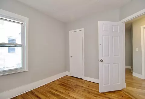20 Crosby St, Springfield, MA 01105 photo 38
