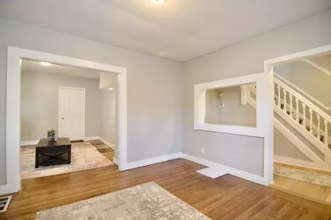 20 Crosby St, Springfield, MA 01105 photo 9