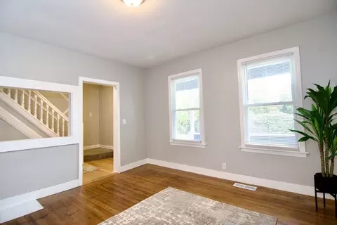 20 Crosby St, Springfield, MA 01105 photo 10