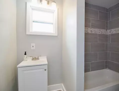 20 Crosby St, Springfield, MA 01105 photo 35