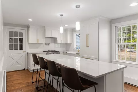 32 Carl Rd, Walpole, MA 02081 photo 6