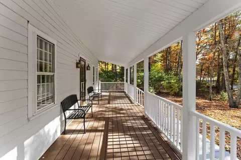 32 Carl Rd, Walpole, MA 02081 photo 5
