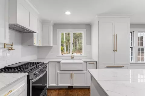 32 Carl Rd, Walpole, MA 02081 photo 7