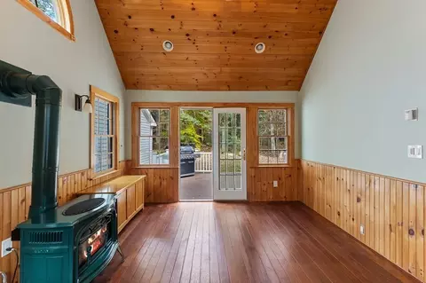 32 Carl Rd, Walpole, MA 02081 photo 20