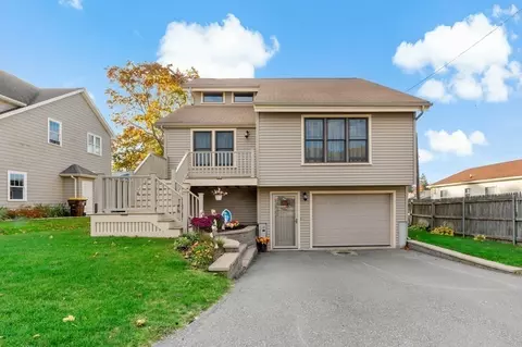 272 Savoie St, Fall River, MA 02723