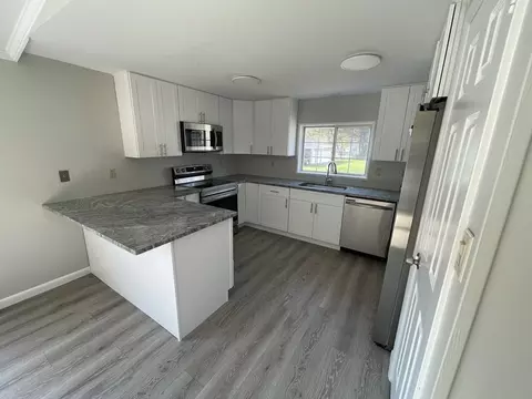8 Douglas Dr, Carver, MA 02330