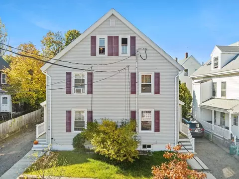 77 Faxon St #77, Newton, MA 02458