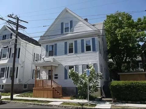 107 Robeson St, New Bedford, MA 02740