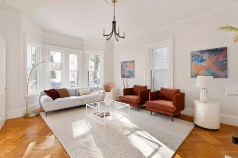 21 Howe St, Somerville, MA 02145