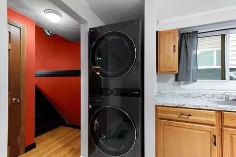 25 Wolcott St, Everett, MA 02149 photo 8