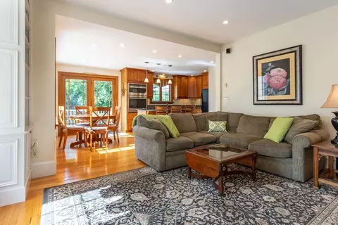 202 Bridge St, Beverly, MA 01915 photo 7