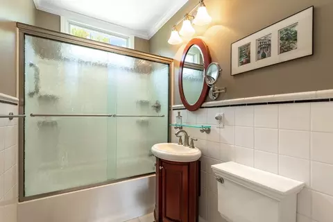 202 Bridge St, Beverly, MA 01915 photo 24
