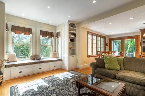 202 Bridge St, Beverly, MA 01915 photo 13