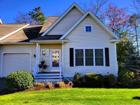 4 Crescent Way #4, Fiskdale, MA 01518