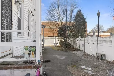 38-40 Pleasant St, Reading, MA 01867 photo 20